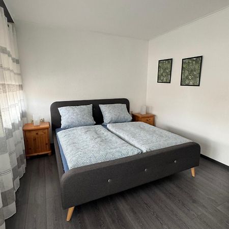 Gaestehaus Zur Schmiede Burghaun Buitenkant foto
