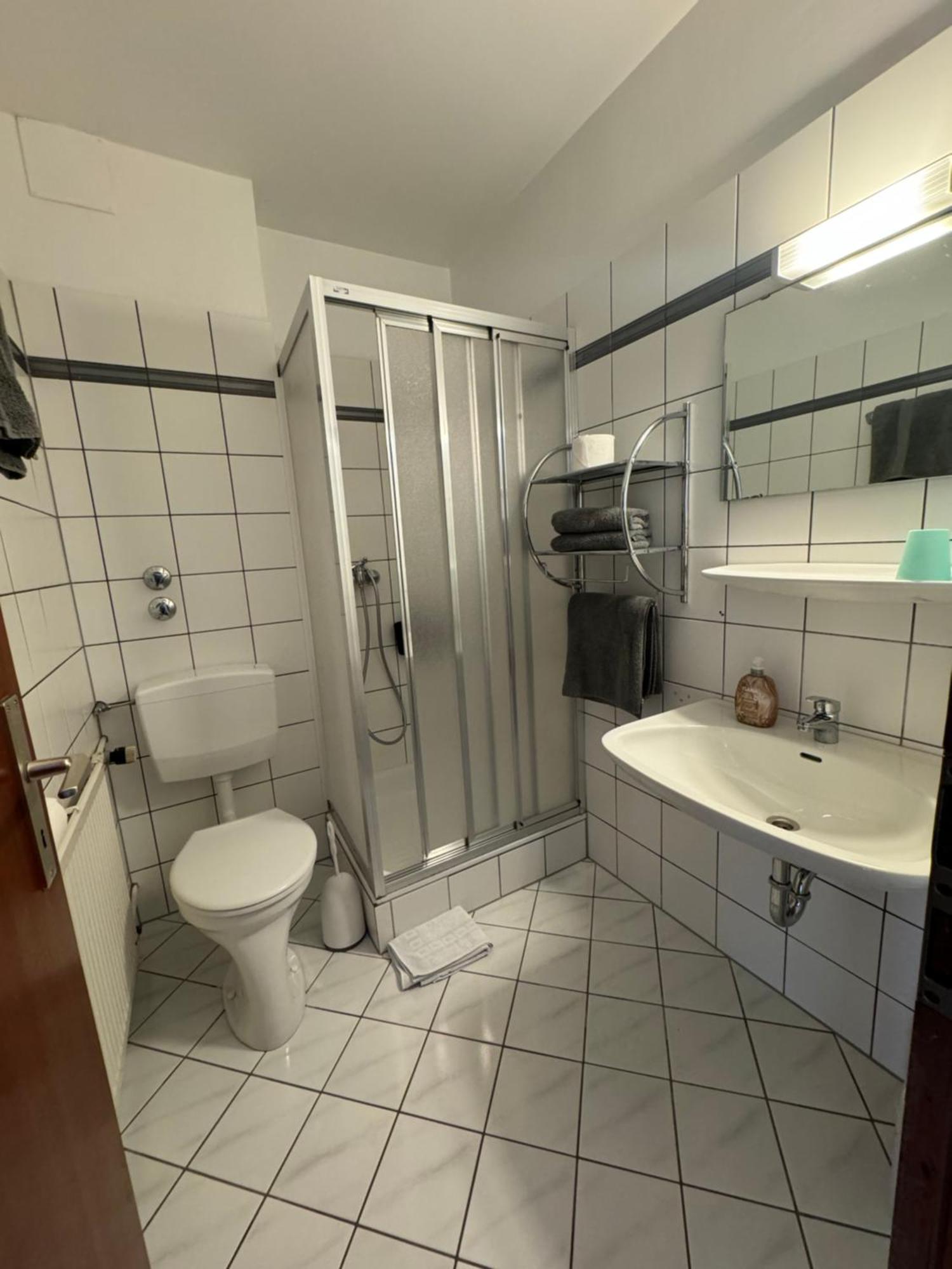 Gaestehaus Zur Schmiede Burghaun Buitenkant foto